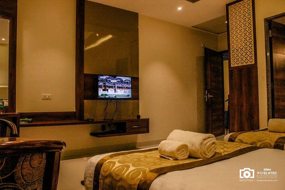 Hotel Tranquil Manipal Exterior photo